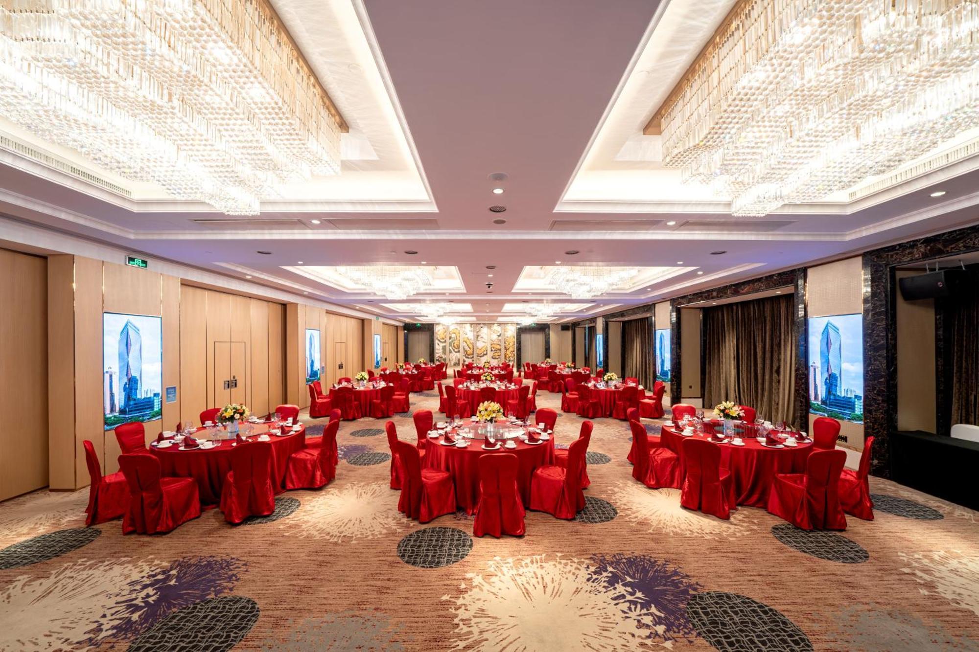 Doubletree By Hilton Guangzhou-Free Shuttle Bus To Canton Fair Complex & Overseas Buyer Registration Services During Canton Fair Period מראה חיצוני תמונה